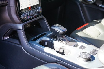 https://vehicle-cdn.autoleague.cloud/32225_81010628_23.jpg
