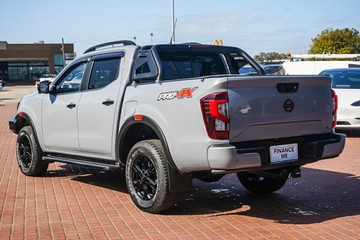 https://vehicle-cdn.autoleague.cloud/32225_81010633_6.jpg