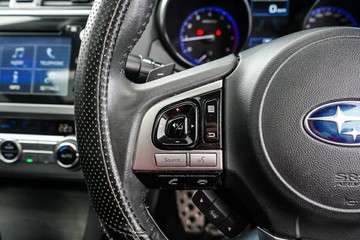 https://vehicle-cdn.autoleague.cloud/32225_81010634_14.jpg