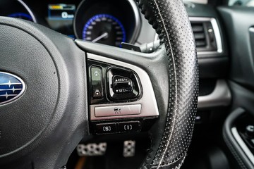 https://vehicle-cdn.autoleague.cloud/32225_81010634_15.jpg