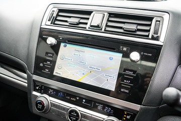https://vehicle-cdn.autoleague.cloud/32225_81010634_16.jpg