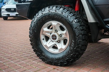 https://vehicle-cdn.autoleague.cloud/32225_81010636_5.jpg