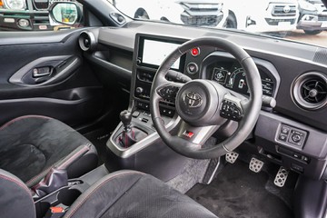 https://vehicle-cdn.autoleague.cloud/32225_81010637_13.jpg