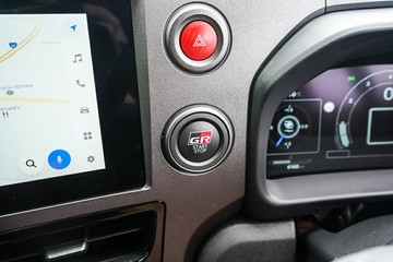 https://vehicle-cdn.autoleague.cloud/32225_81010637_20.jpg