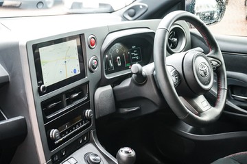 https://vehicle-cdn.autoleague.cloud/32225_81010637_22.jpg