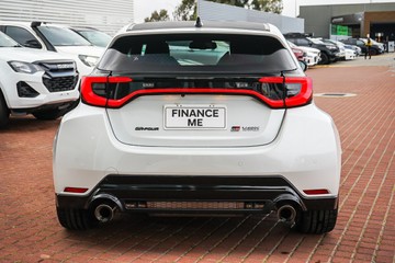 https://vehicle-cdn.autoleague.cloud/32225_81010637_7.jpg