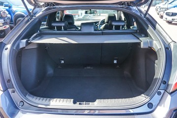 https://vehicle-cdn.autoleague.cloud/32225_81010646_10.jpg