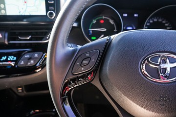 https://vehicle-cdn.autoleague.cloud/32225_81010662_16.jpg