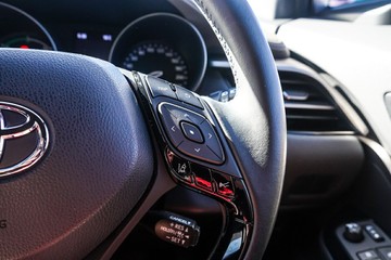 https://vehicle-cdn.autoleague.cloud/32225_81010662_17.jpg