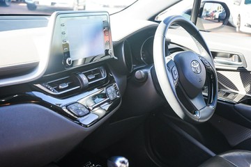 https://vehicle-cdn.autoleague.cloud/32225_81010662_21.jpg