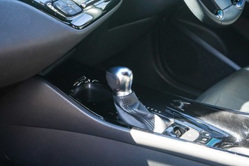 https://vehicle-cdn.autoleague.cloud/32225_81010662_22.jpg