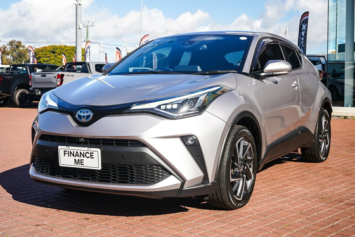 Toyota C-hr image 4