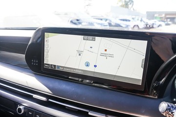 https://vehicle-cdn.autoleague.cloud/32225_81010685_20.jpg