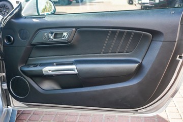 https://vehicle-cdn.autoleague.cloud/32225_81010686_11.jpg