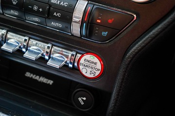 https://vehicle-cdn.autoleague.cloud/32225_81010686_19.jpg