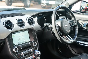 https://vehicle-cdn.autoleague.cloud/32225_81010686_21.jpg