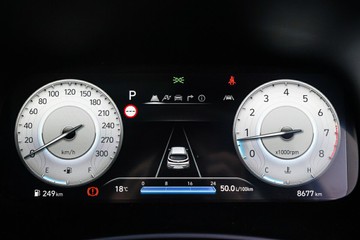 https://vehicle-cdn.autoleague.cloud/32225_81010689_15.jpg