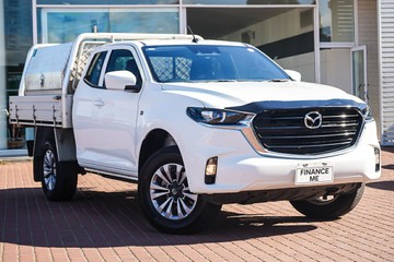 https://vehicle-cdn.autoleague.cloud/32225_81010690_1.jpg