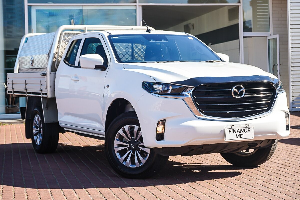 Mazda Bt-50 image 1