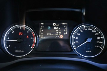 https://vehicle-cdn.autoleague.cloud/32225_81010690_13.jpg