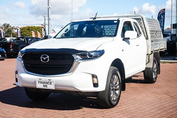 https://vehicle-cdn.autoleague.cloud/32225_81010690_4.jpg
