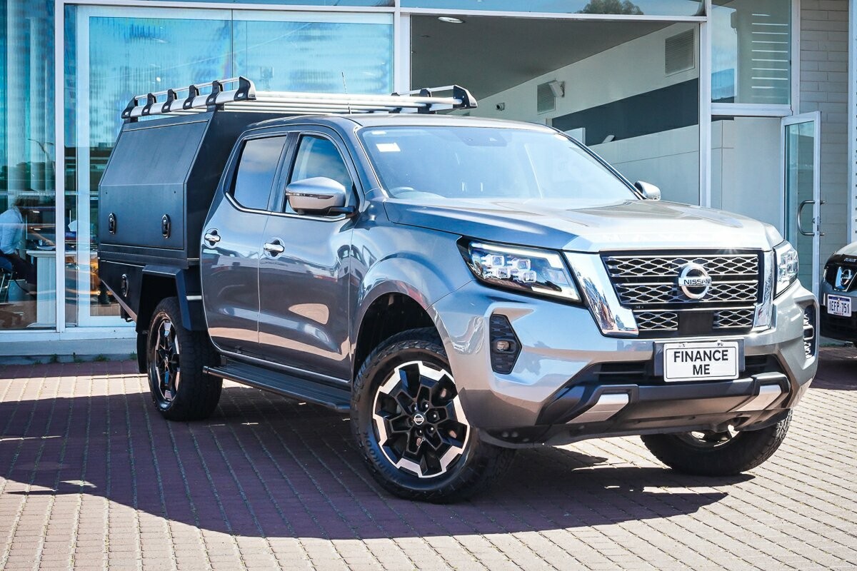 Nissan Navara image 1