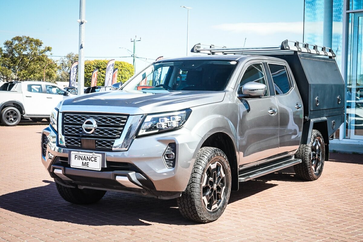 Nissan Navara image 4