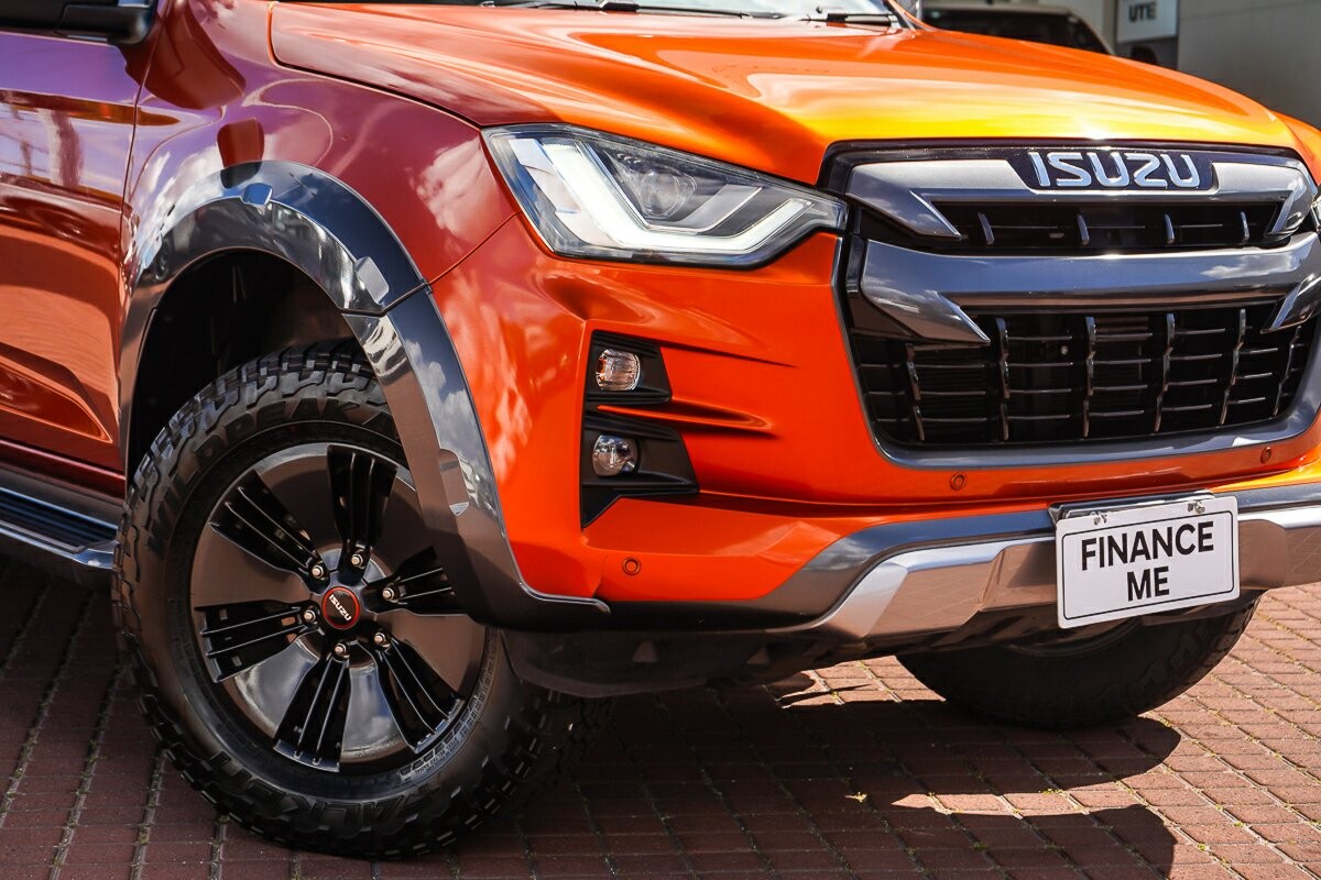 Isuzu D-max image 2