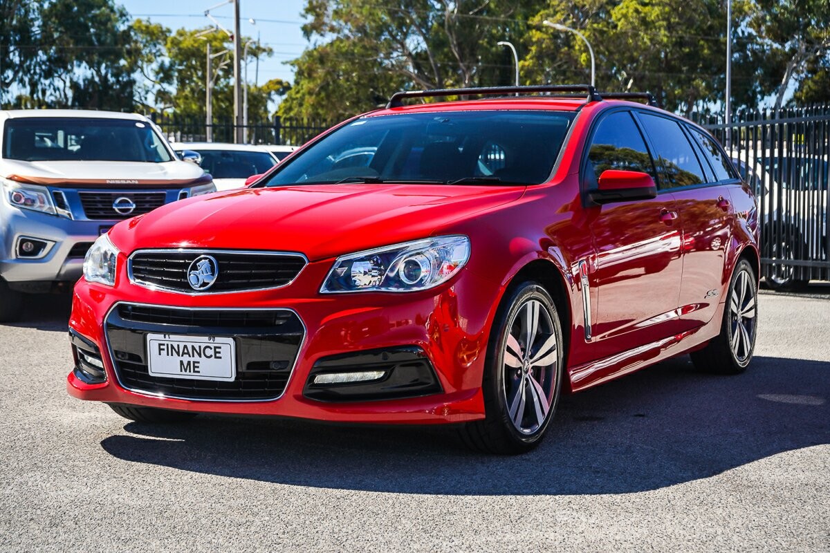 Holden Commodore image 4