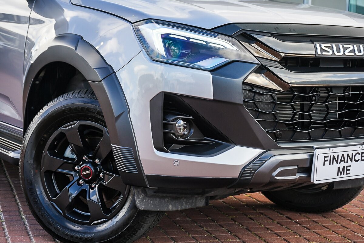 Isuzu D-max image 2