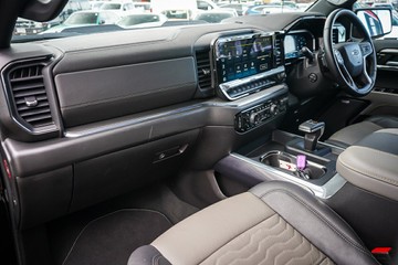 https://vehicle-cdn.autoleague.cloud/32225_81010888_21.jpg