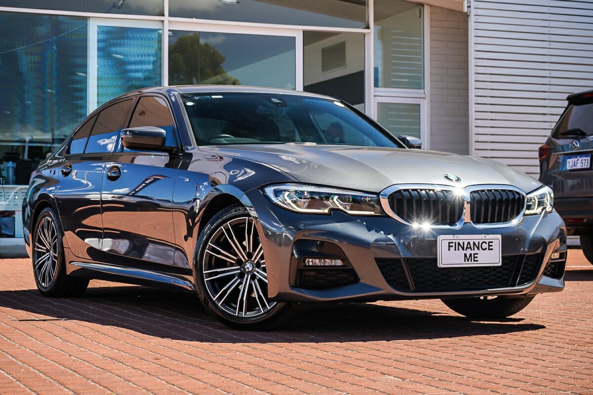 BMW 3 Series image 1