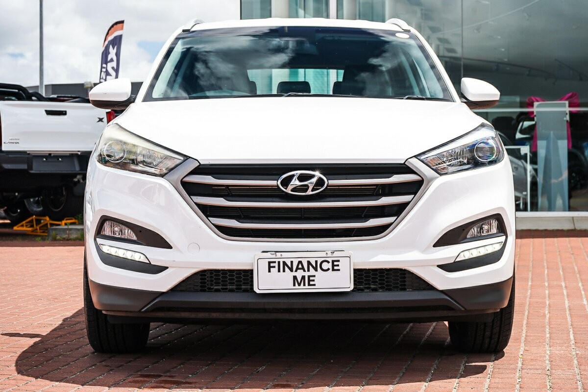 Hyundai Tucson image 3
