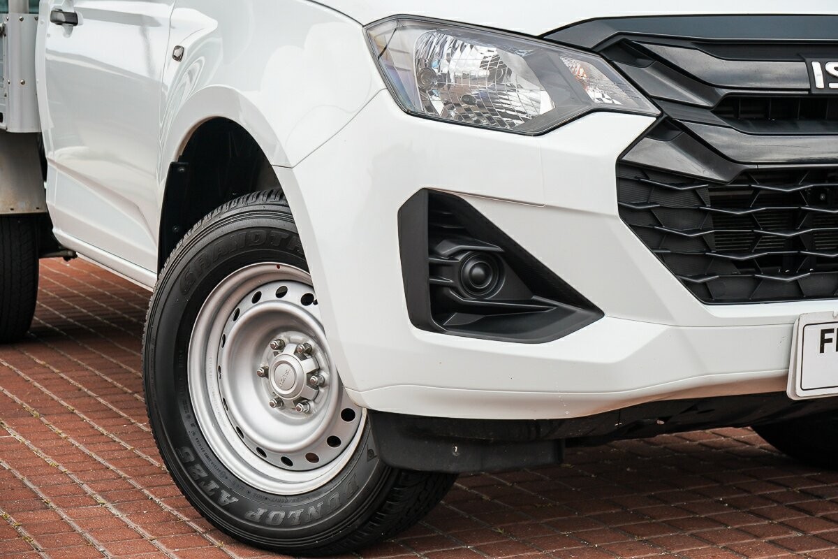 Isuzu D-max image 2