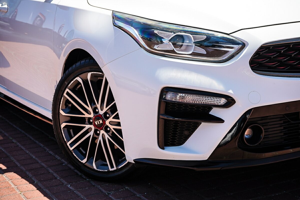 Kia Cerato image 2