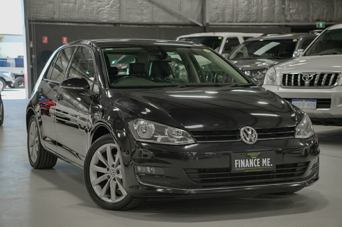Volkswagen Golf image 1
