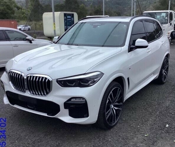 BMW X5 image 2