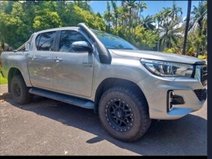 Toyota Hilux image 1