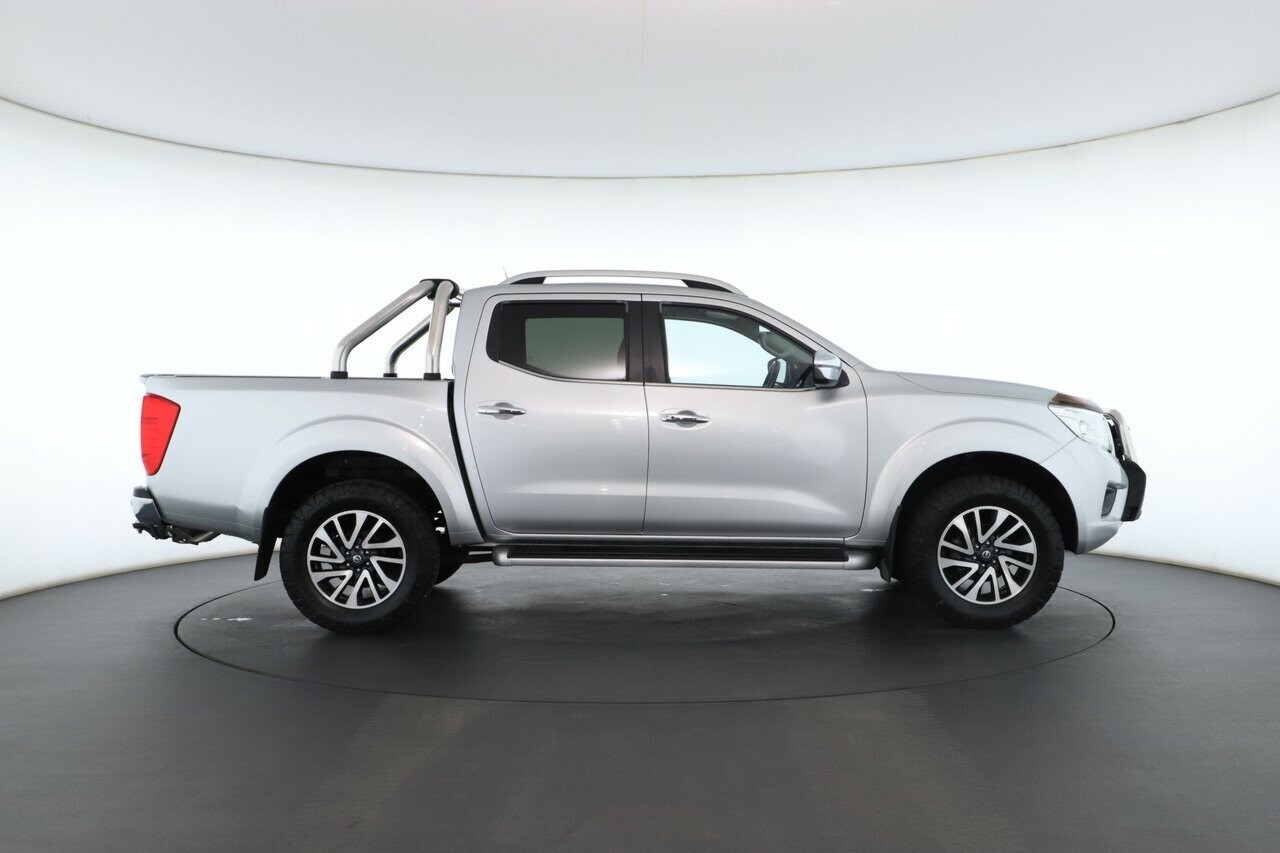 Nissan Navara image 3