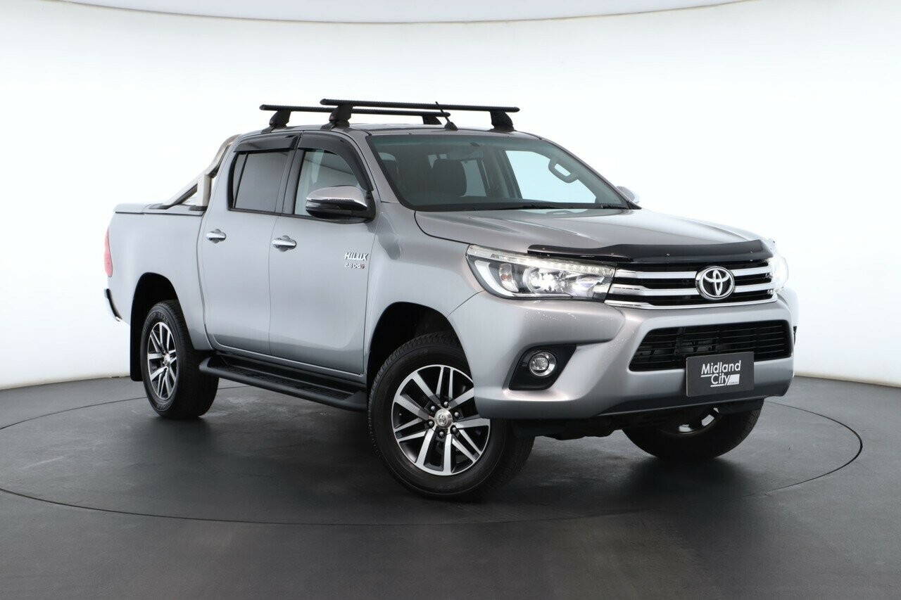Toyota Hilux image 1