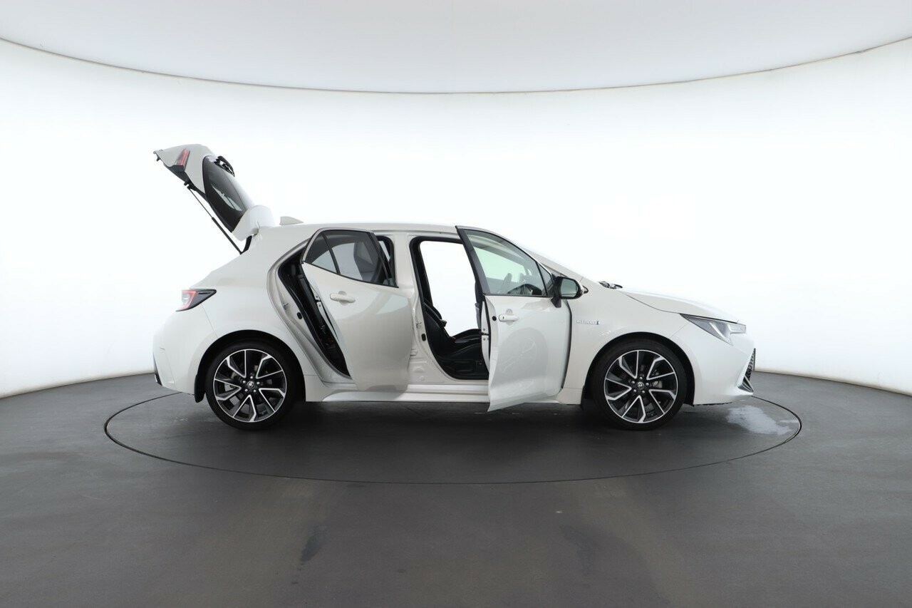 Toyota Corolla image 3