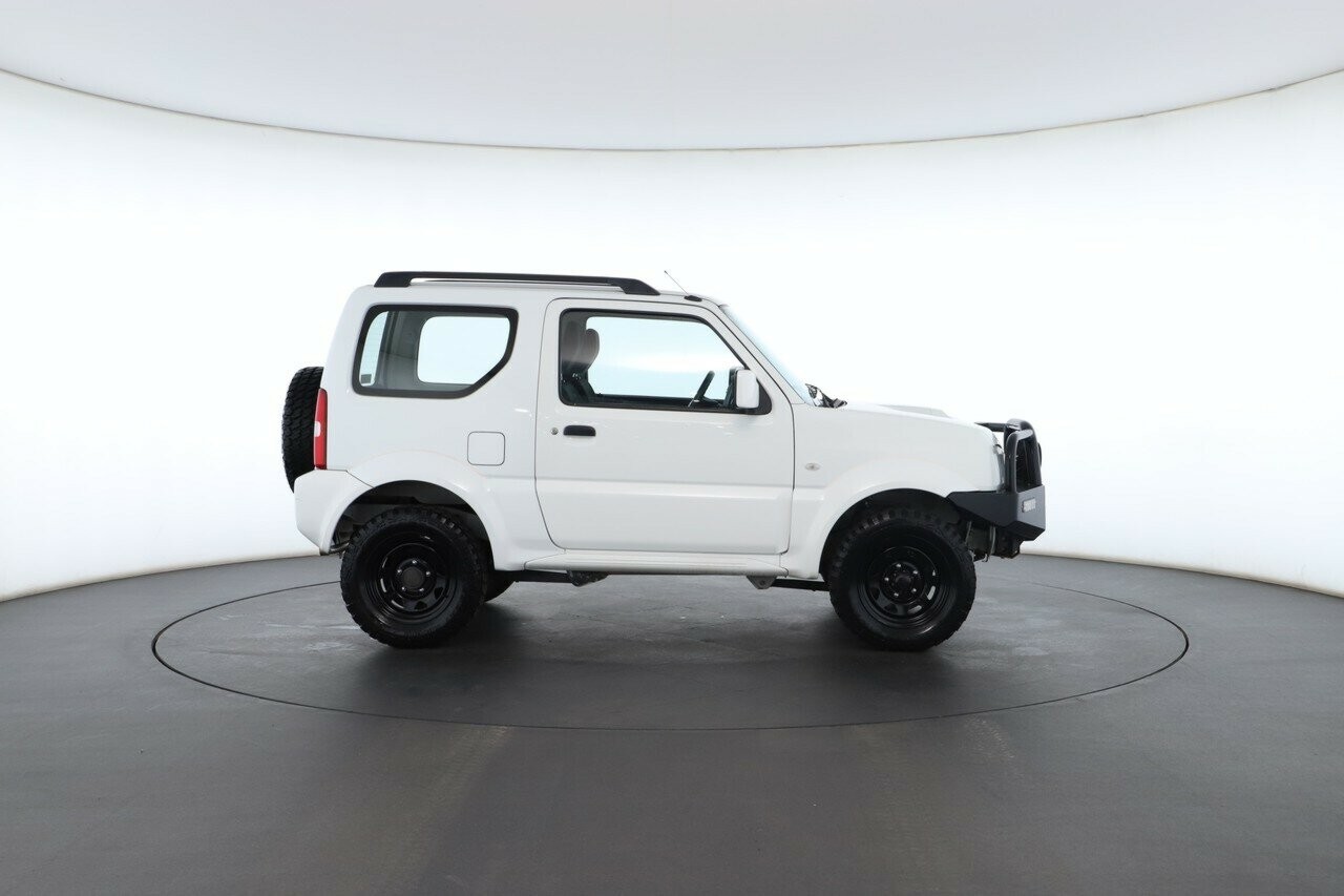 Suzuki Jimny image 3