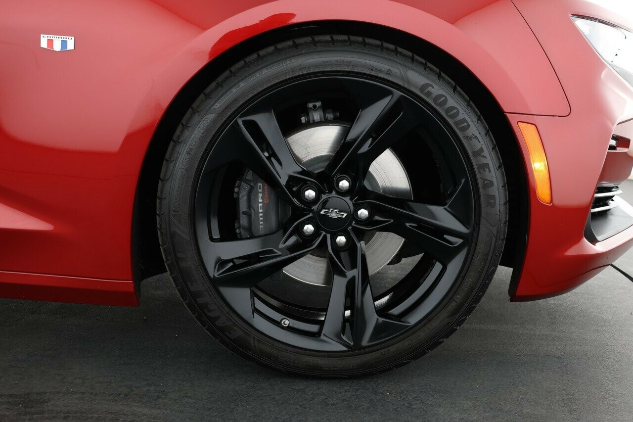 Chevrolet Camaro image 3