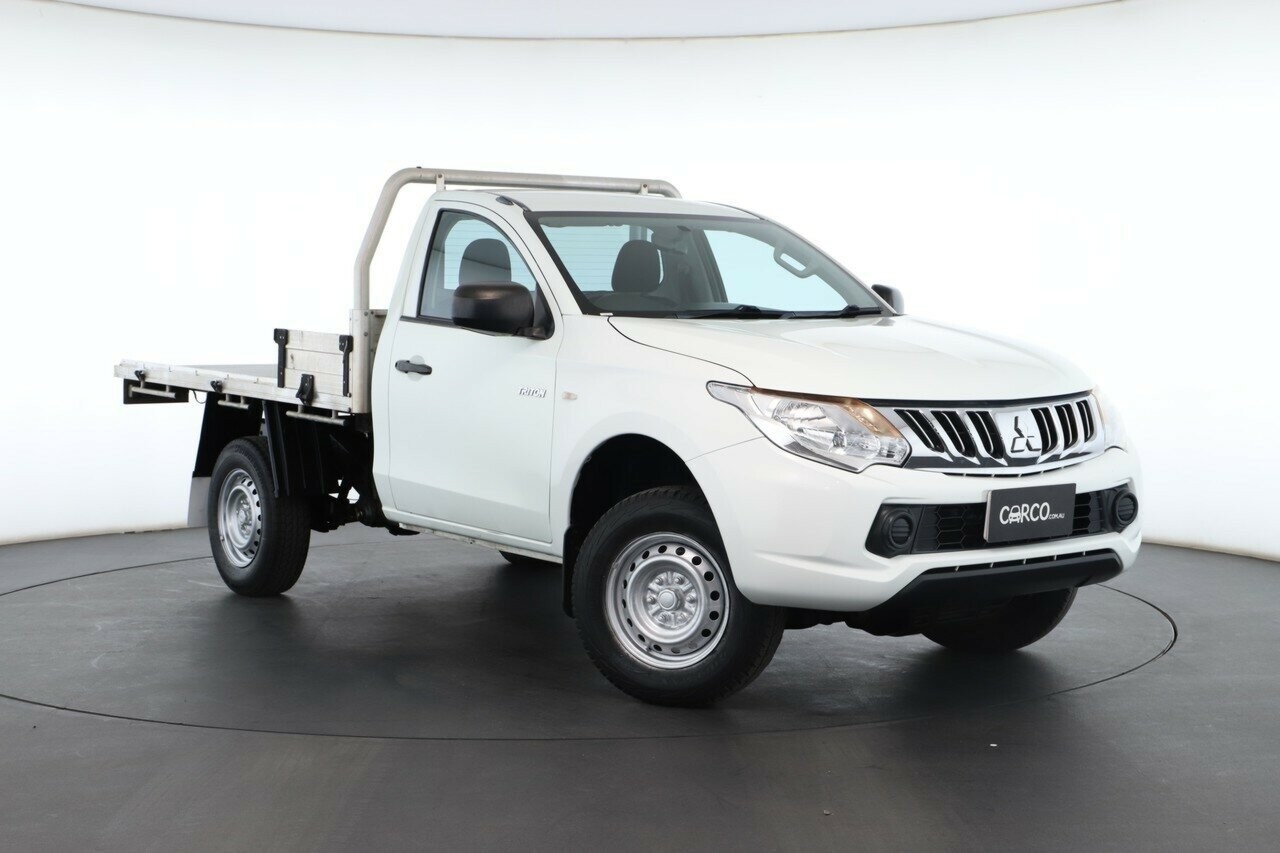 Mitsubishi Triton image 1