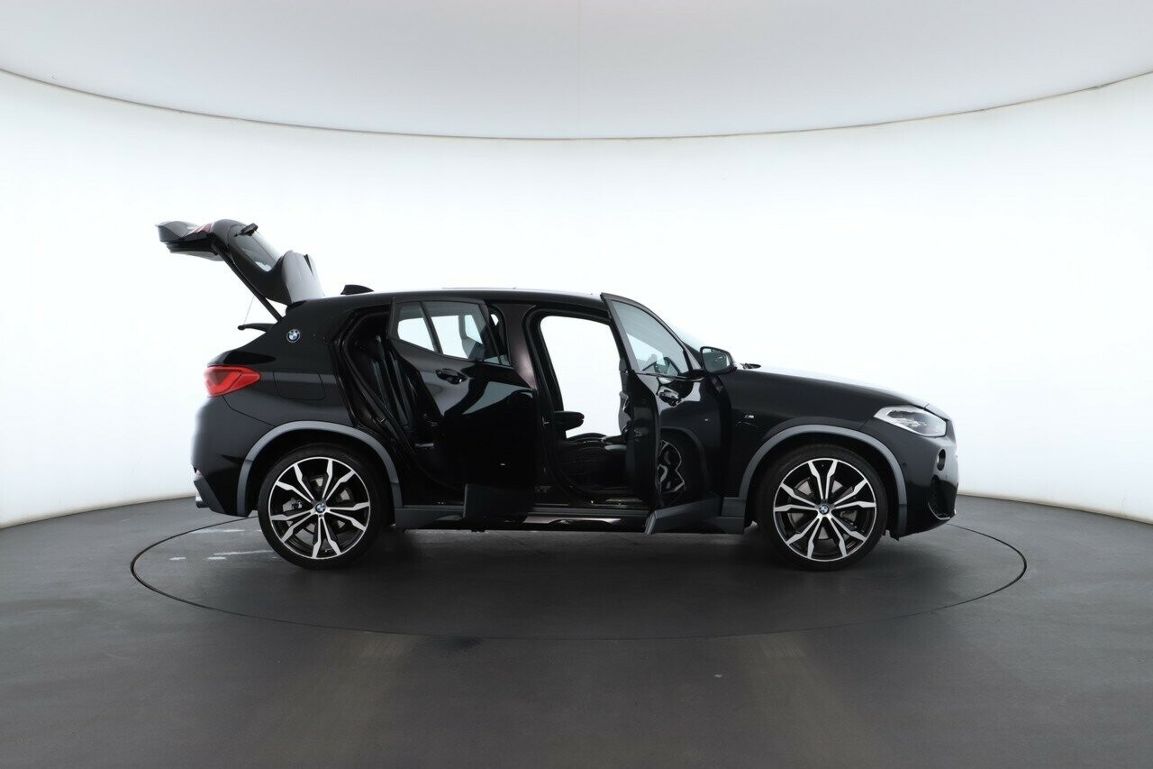 BMW X2 image 2