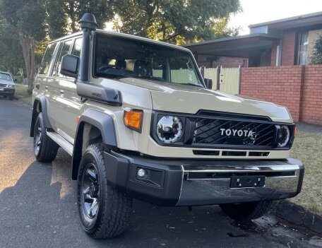 Toyota Landcruiser image 1
