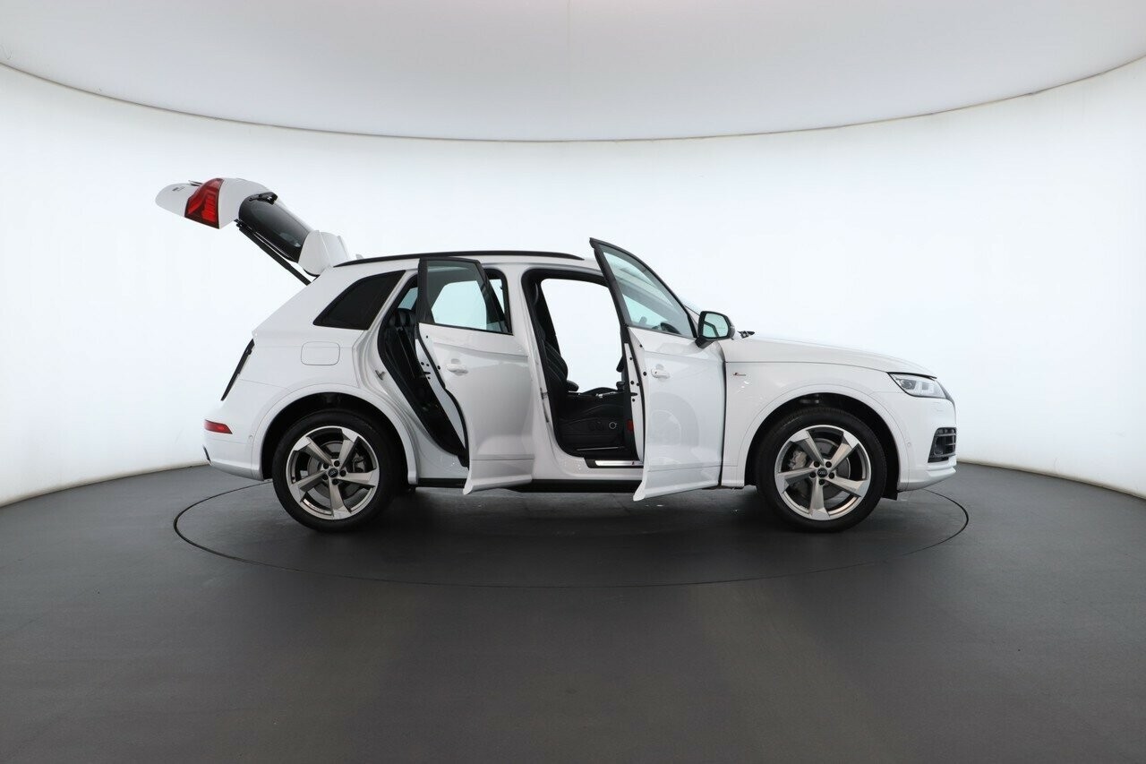 Audi Q5 image 2