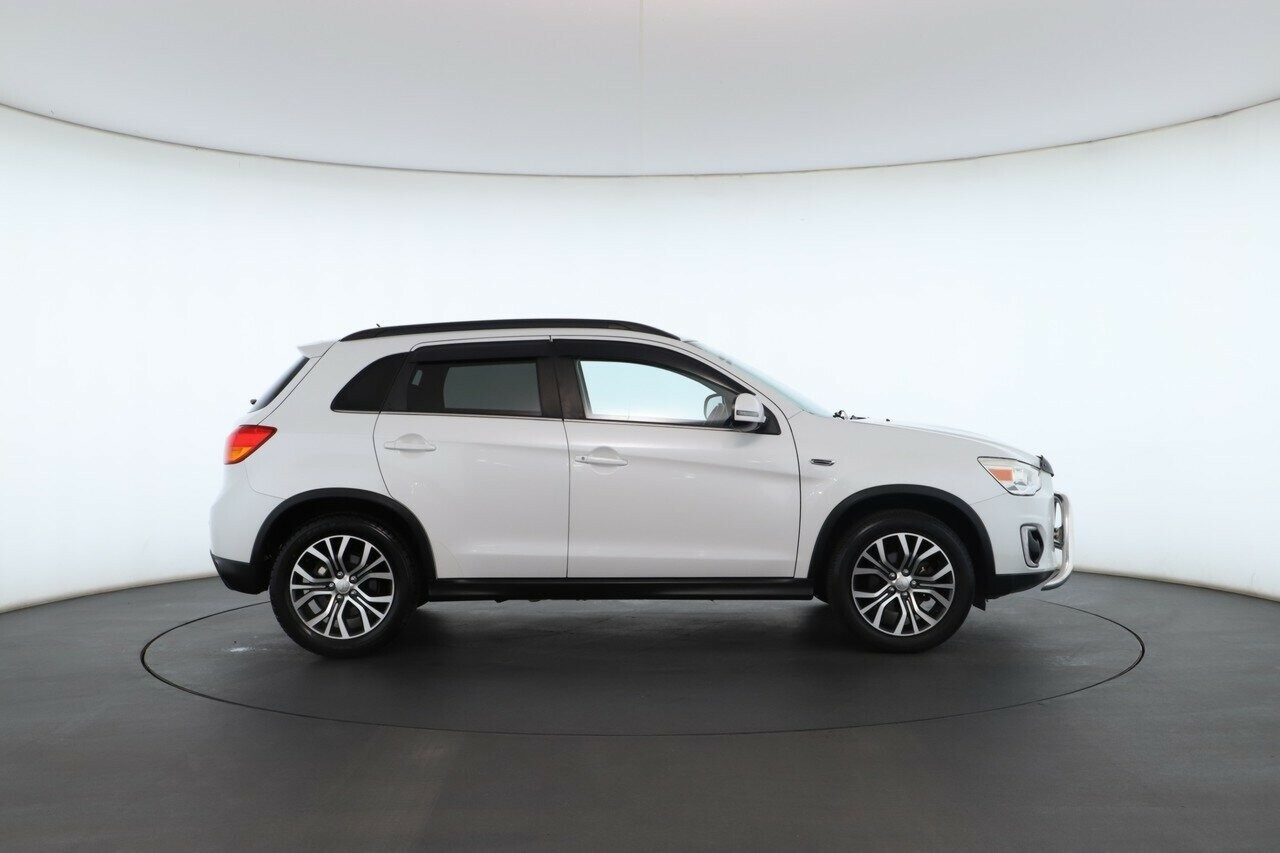 Mitsubishi Asx image 2