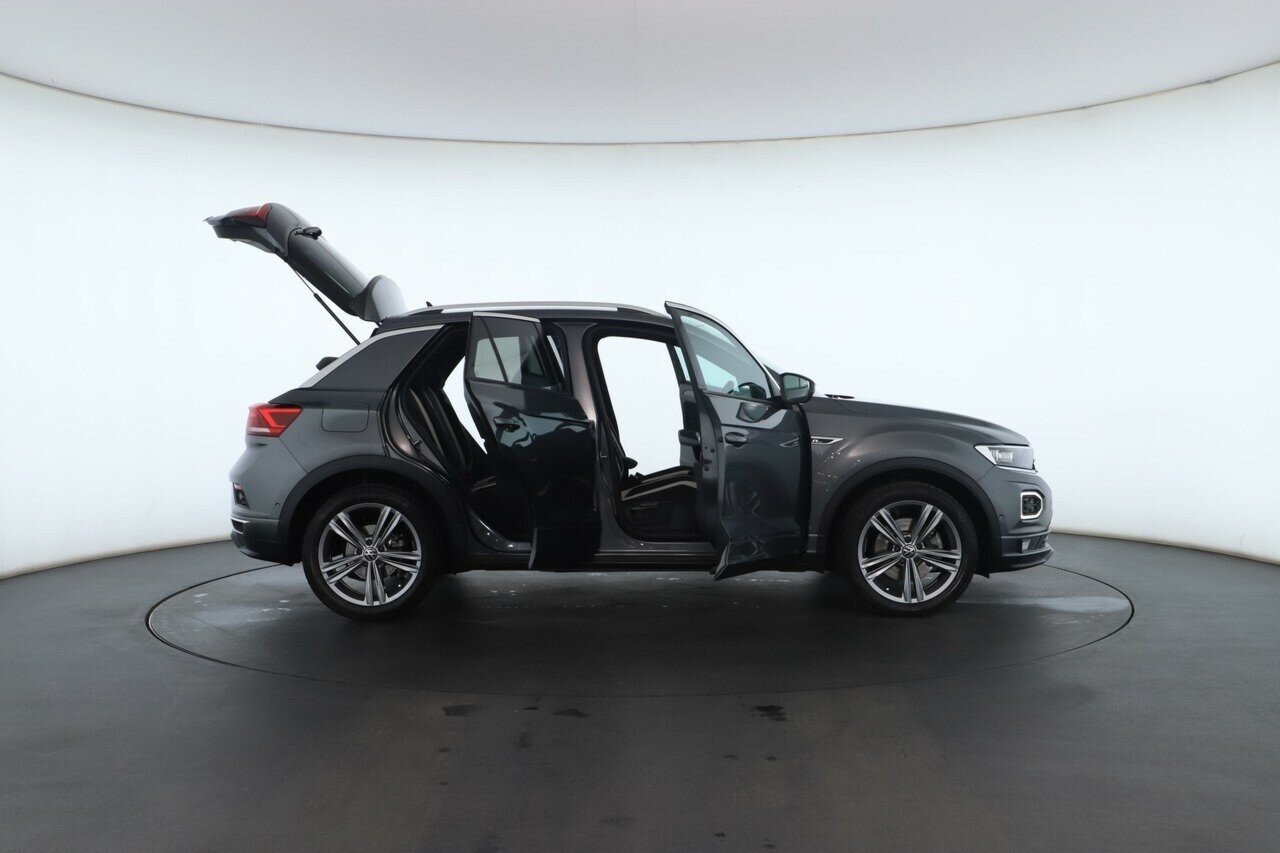 Volkswagen T-roc image 2