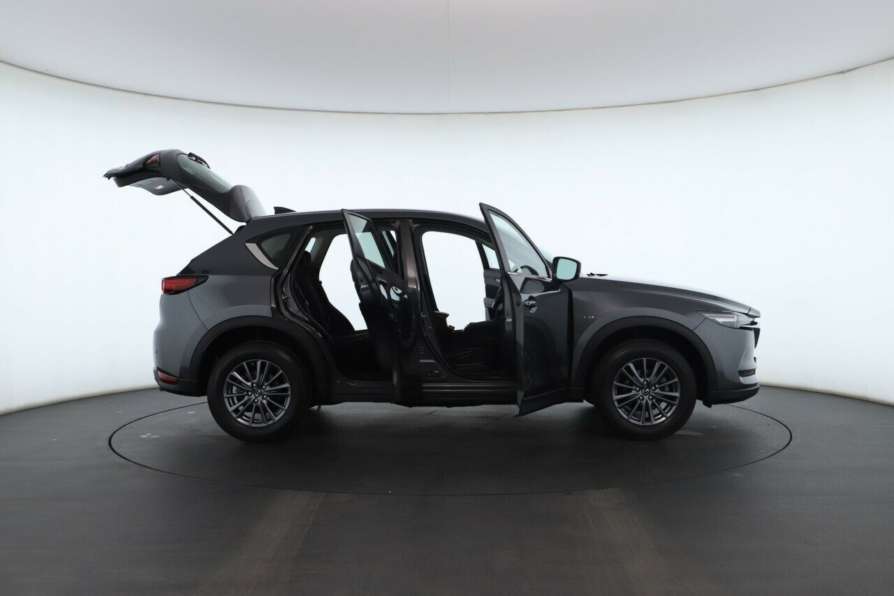 Mazda Cx-5 image 3